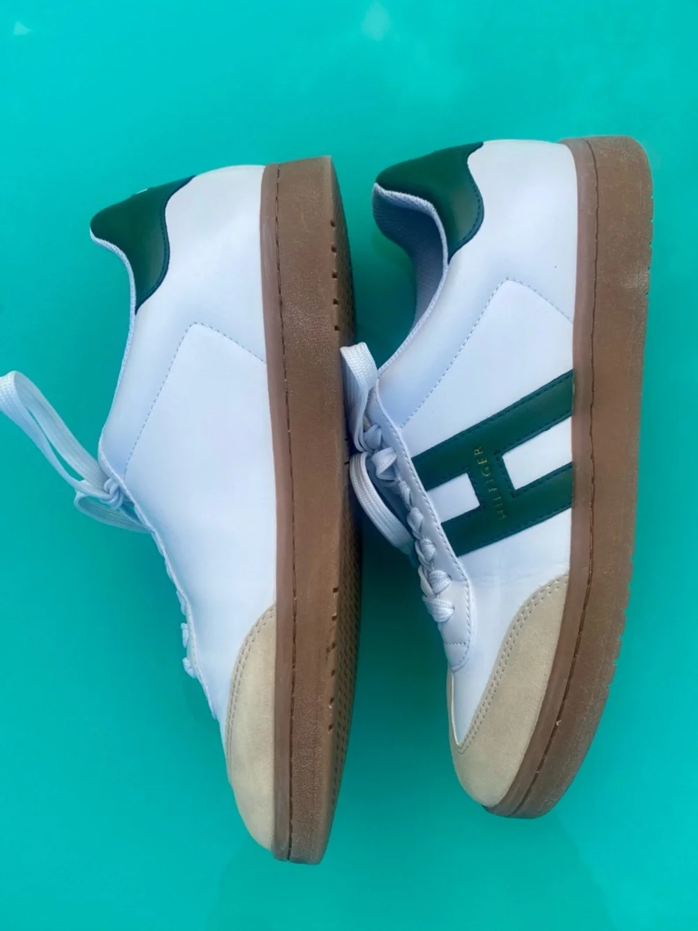 Tommy Hilfiger White Sneakers with Beige Suede & Dark Green Heel - Picture 3 of 8